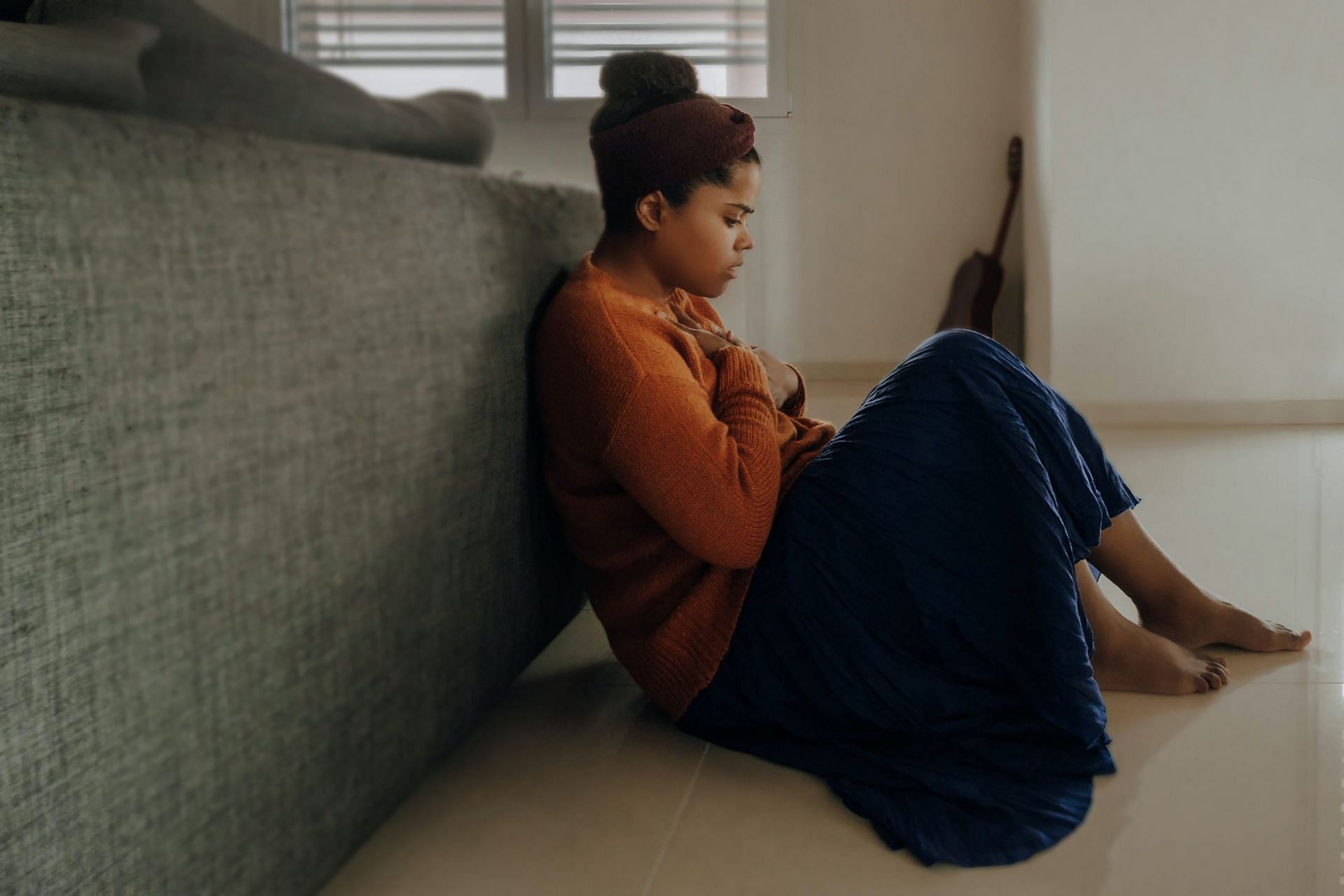 Reduces stress and anxiety (Image via Unsplash/Joice K)